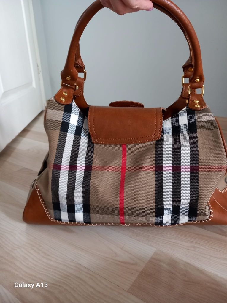 Burberry torebka vintage duża cudenko