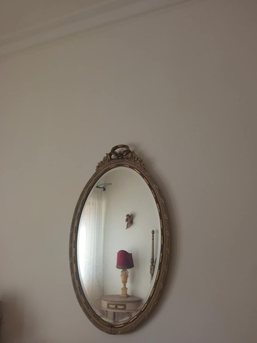 Mobilia de quarto antiga