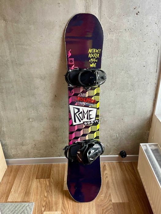 Сноуборд Rome SDS Artifact Rocker 155W с креплениями Drake