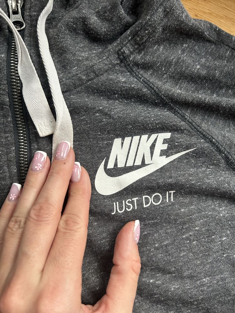 Dres damski komplet Nike