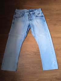 Spodnie jeansy Cropp