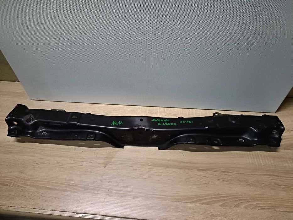 Suzuki S-Cross Pas górny