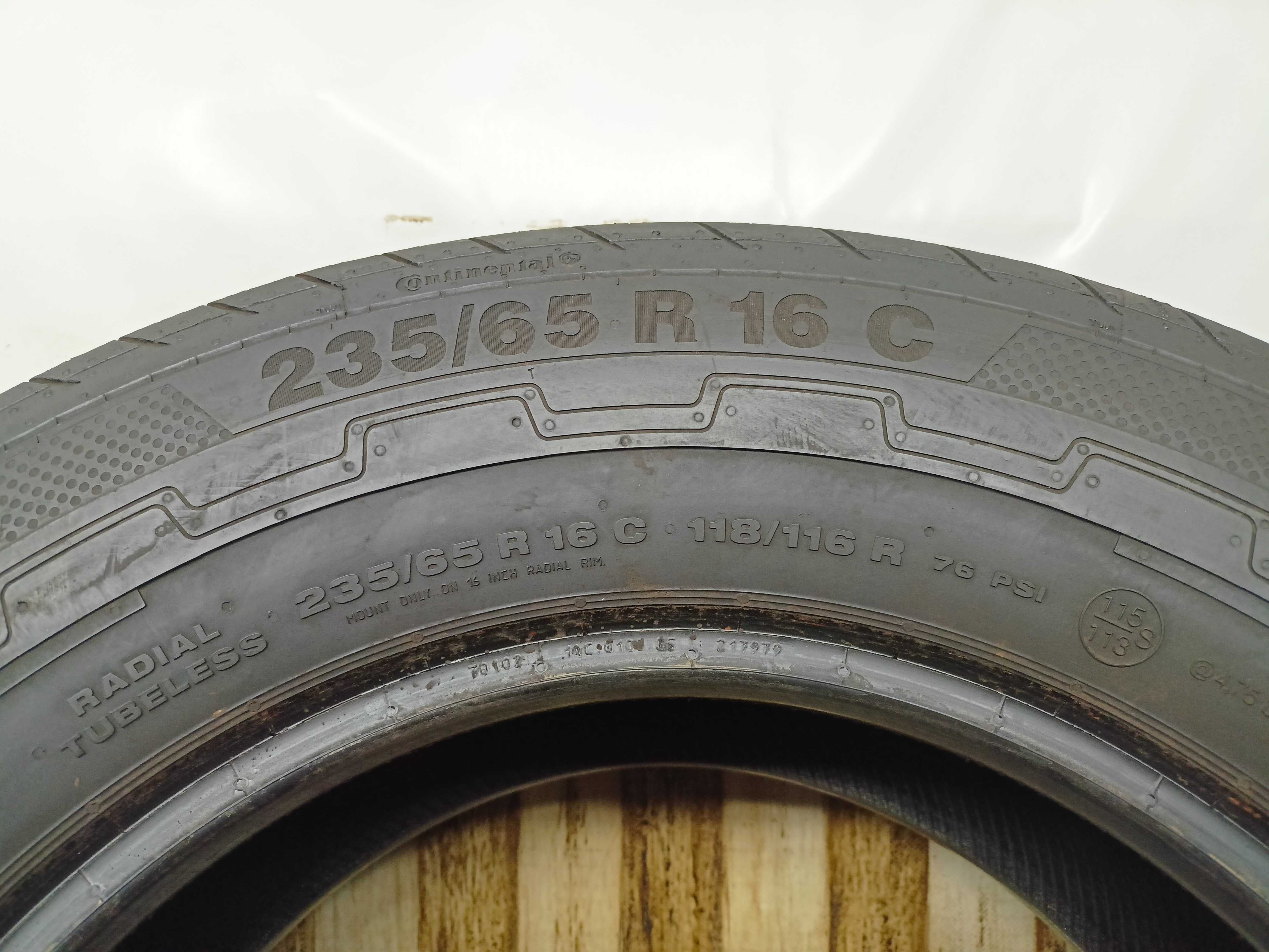 Continental VancoEco 235/65/16C 15r. 118/116R 2x7,4mm 2x6,5mm (3167)
