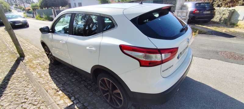 Nissan Qashqai 1.5 dCi Tekna J19