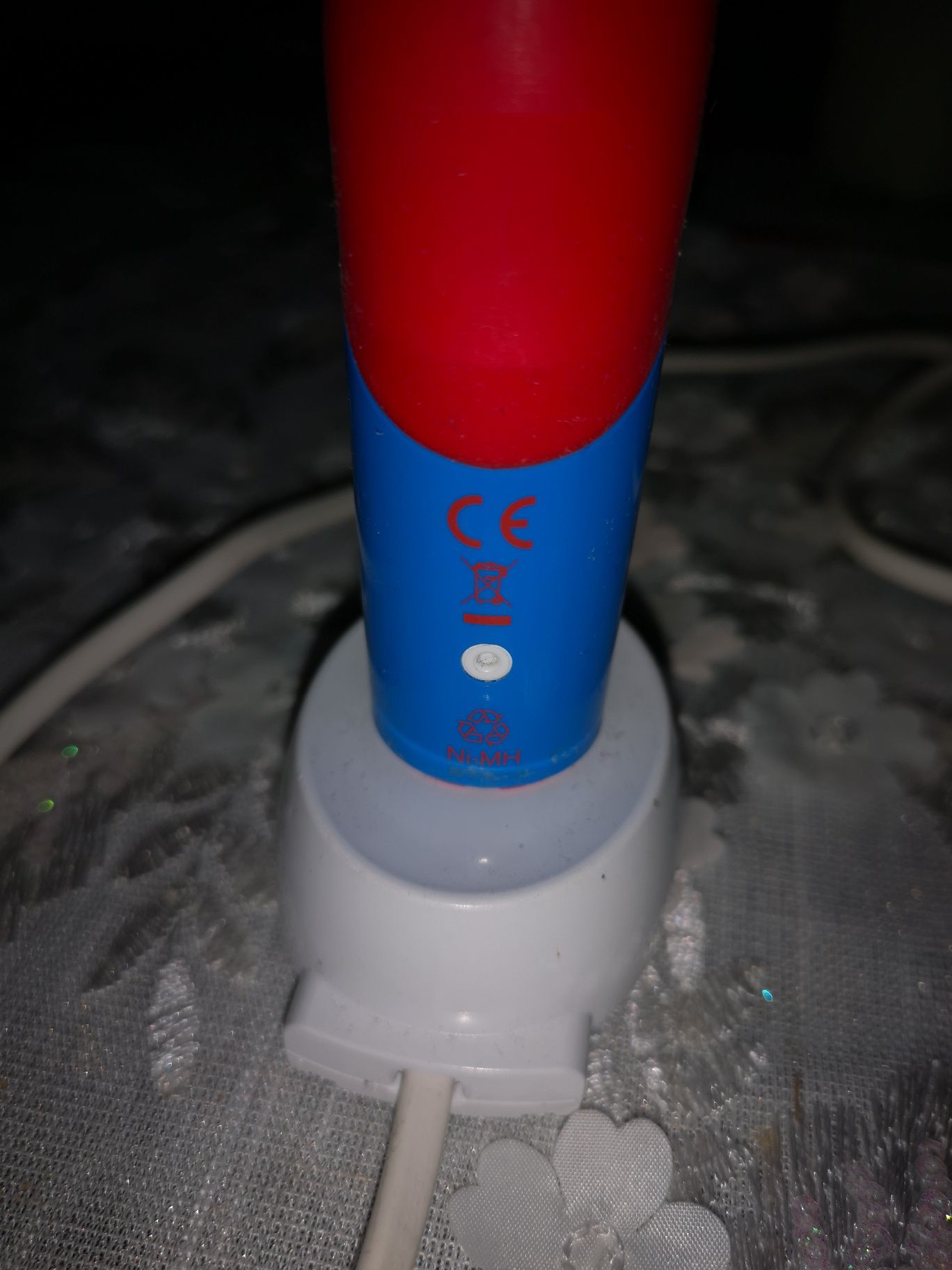 Szczoteczka OralB Braun z ładowarką