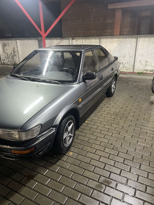 Toyota corolla 1990 рік  1.8 дизель