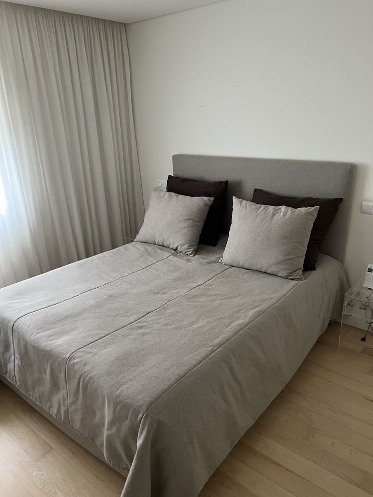 Cama em muito bom estado