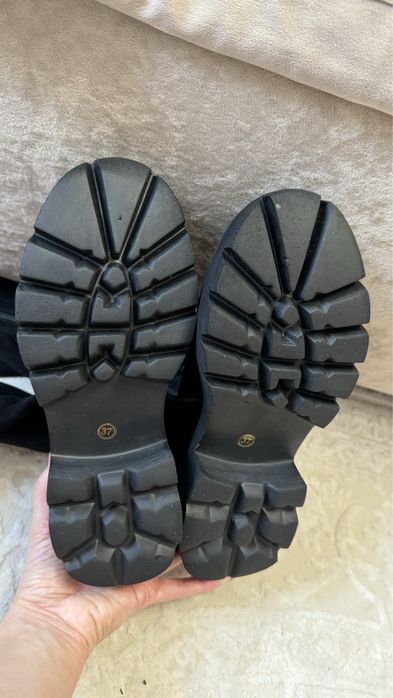 Зимові замшеві ботфорти високі чоботи 37 р 24 24,5 см