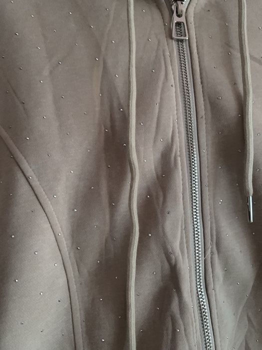 Костюм в камінчики