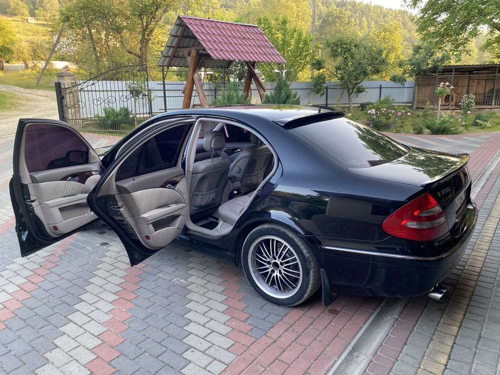 Mersedes-benz E-200