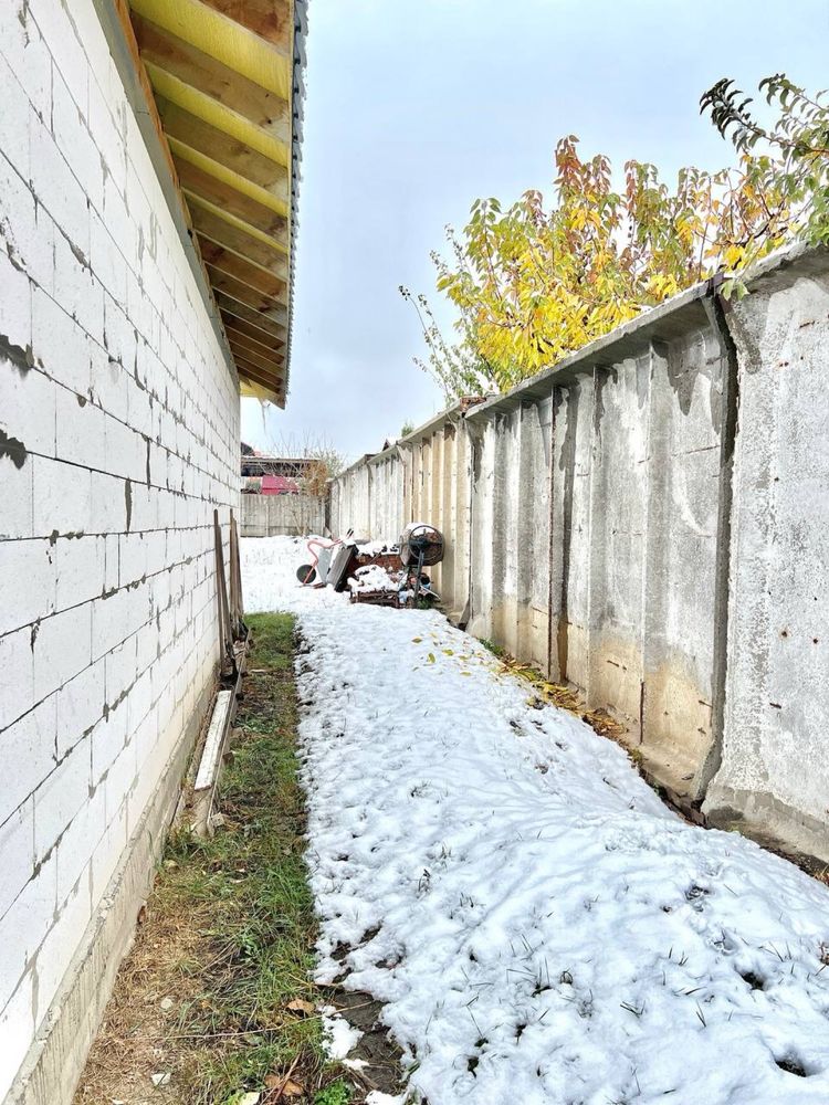 Новый дом с ремонтом 120 м2, Павленки, Ньютона, Комунальный рынок