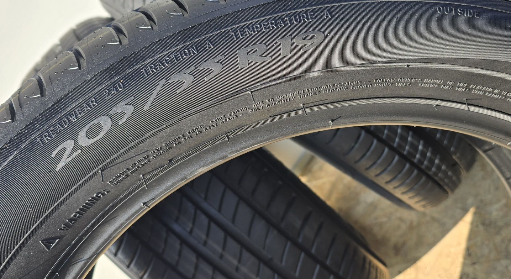 4x 205 55 R19 97V Michelin Primacy 3 S1