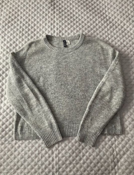 Szary sweterek H&M
