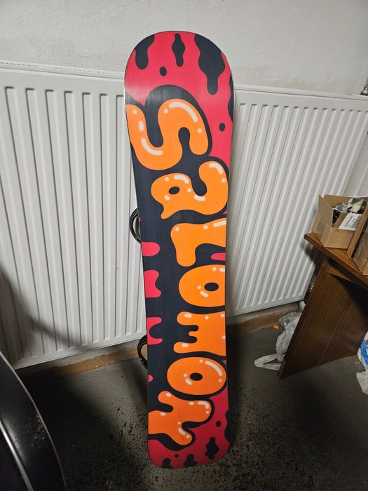 Deska snowboardowa Salomon 135cm z wiązaniami