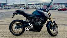 Honda CB Cb125R bardzo dobry stan