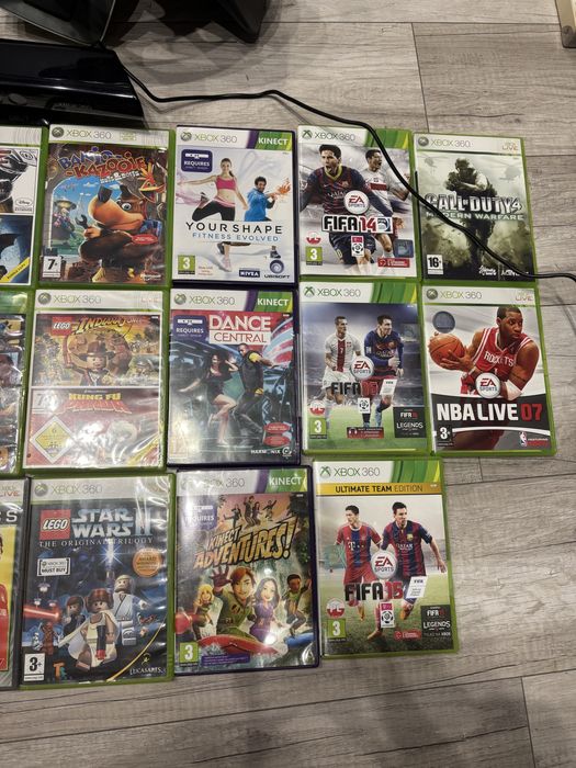 Zestaw kierownica xbox 360, kinect + 22 gry