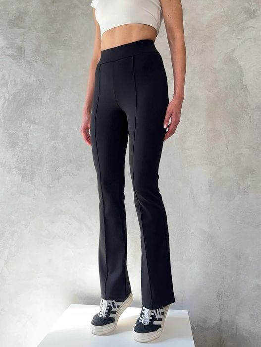 Брюки кльош нові