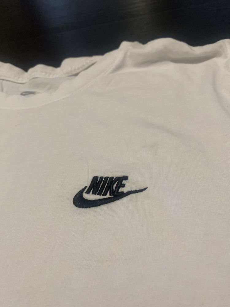 T-Shirt Nike Branca