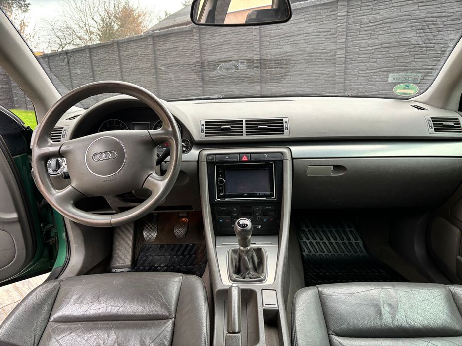 Audi A4 B6 2.4 V6 LPG Xenon Skóra Manual