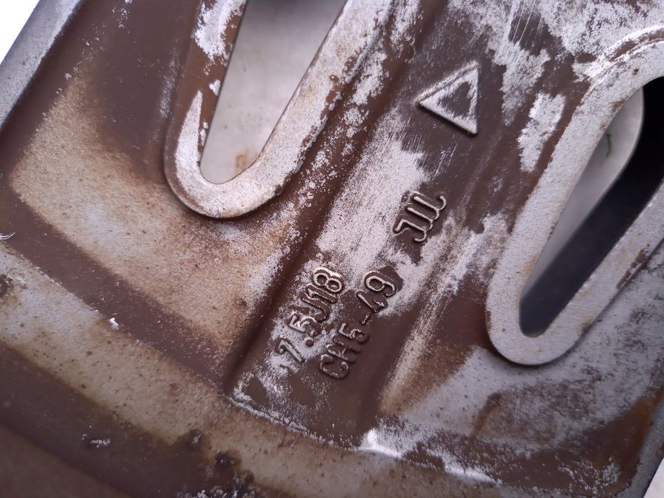 Peugeot 3008 II 5008II felga R 18