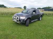 Mitsubishi l200 pickup 4x4