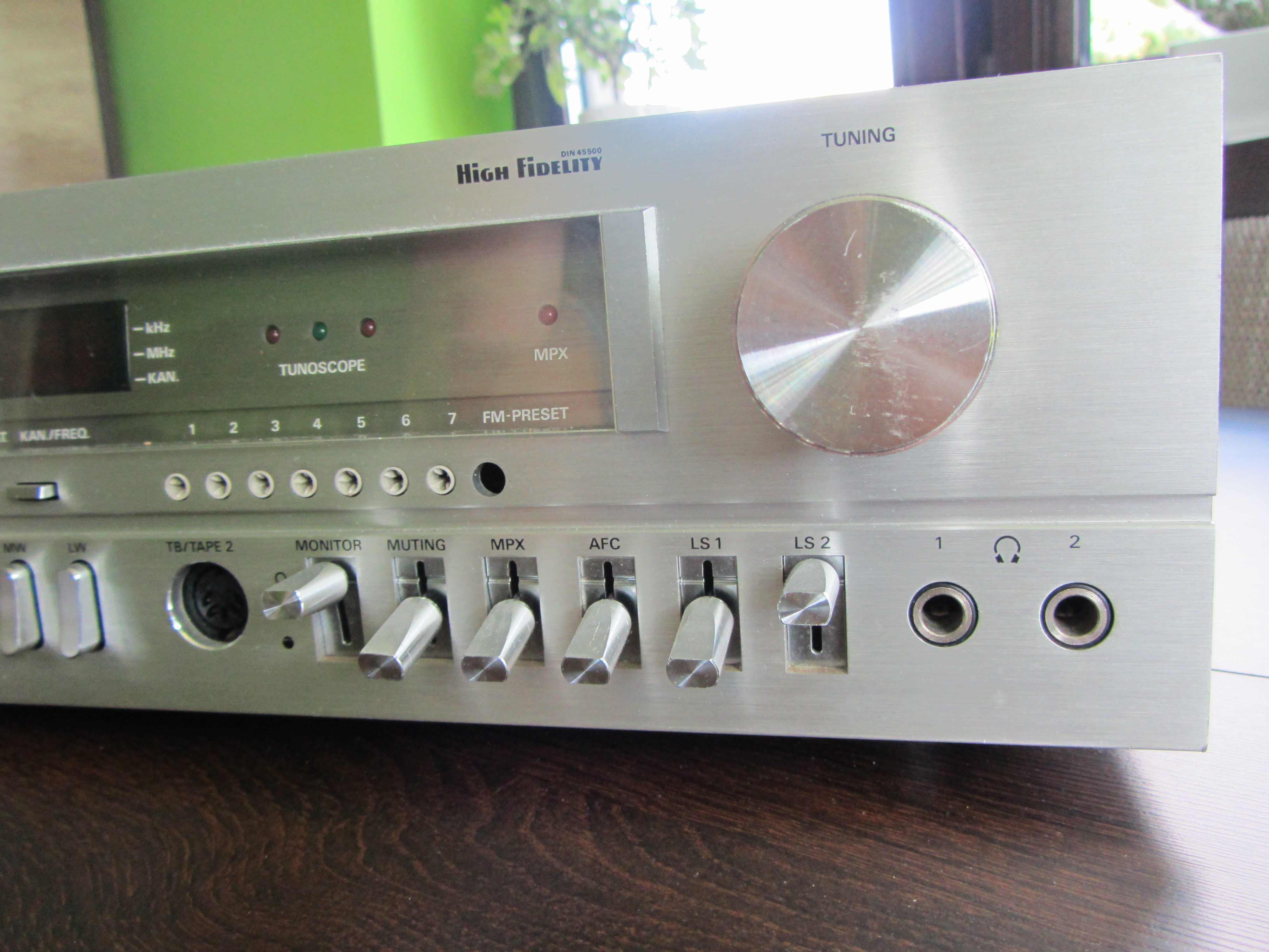 Amplituner Grundig R 3000