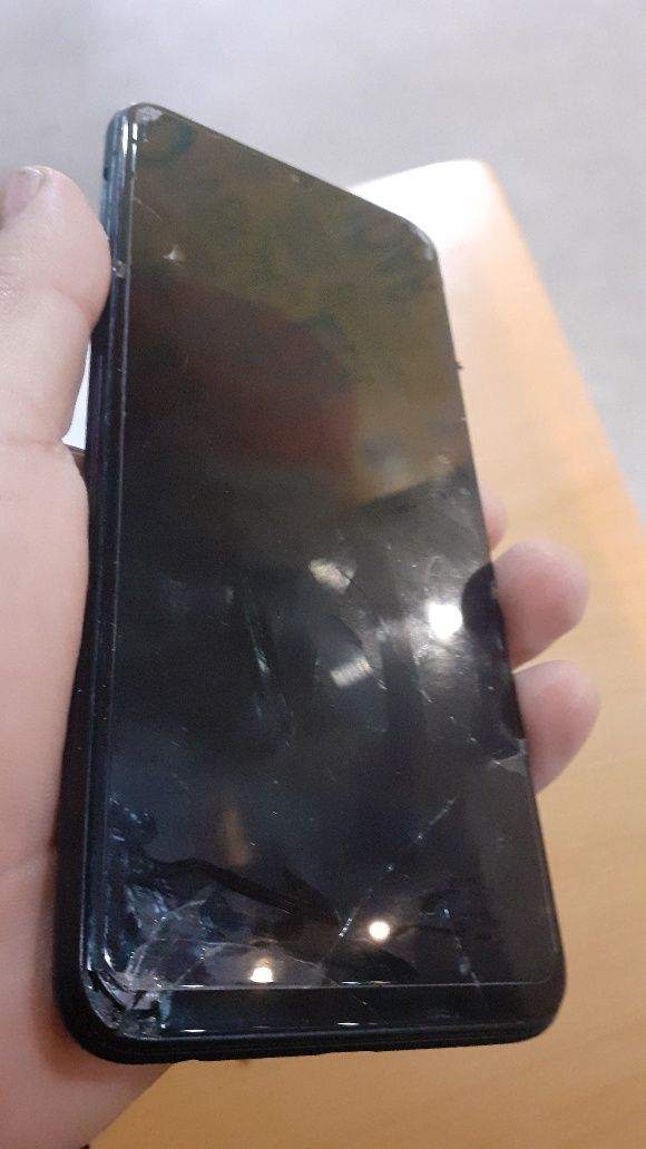 Samsung A22 5g 128gb memória.