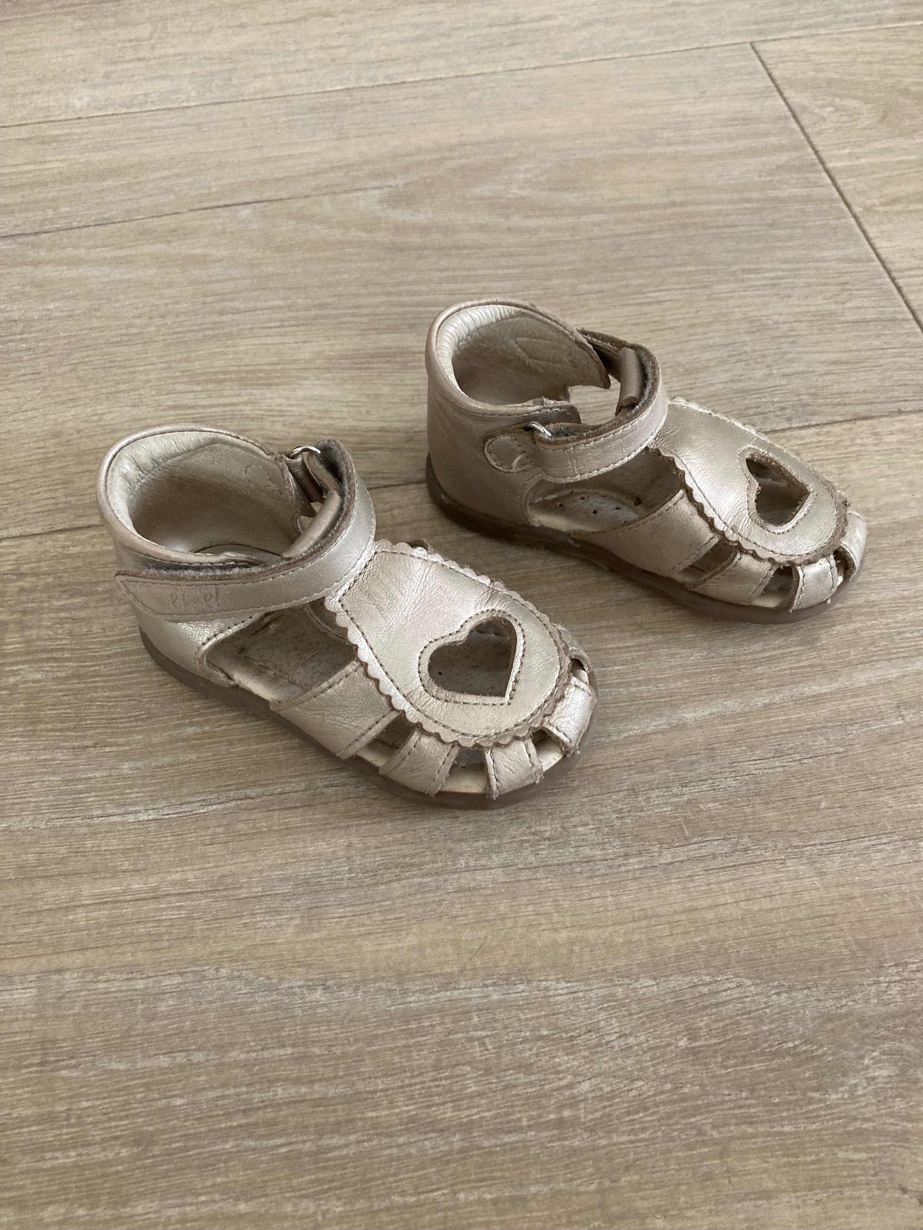 Buty Emel linia ortopedyczna r.20