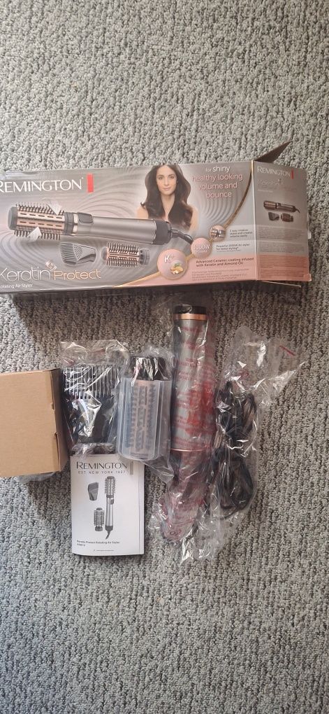 Фен-щітка REMINGTON AS8810 Keratin Protect