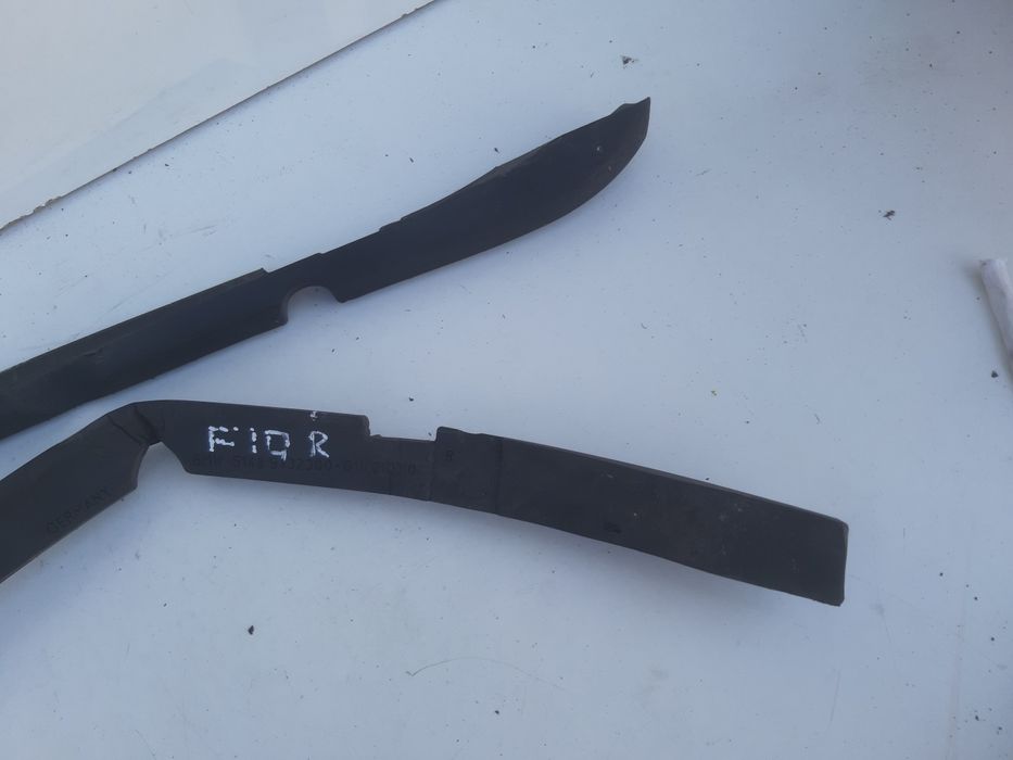 BMW F10 F11 wygłuszenie pianka błotnika prawa strona