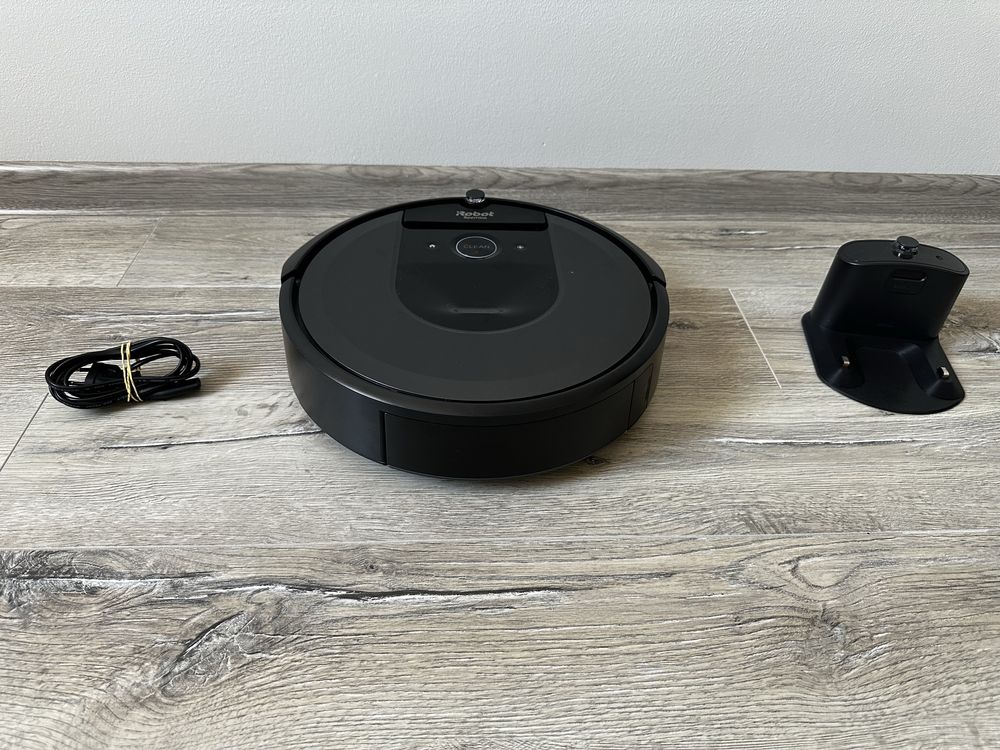 Robot sprzatajacy Roomba i7 uszkodzony