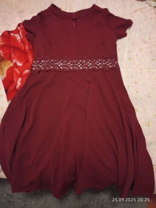 Продам красиву сукню