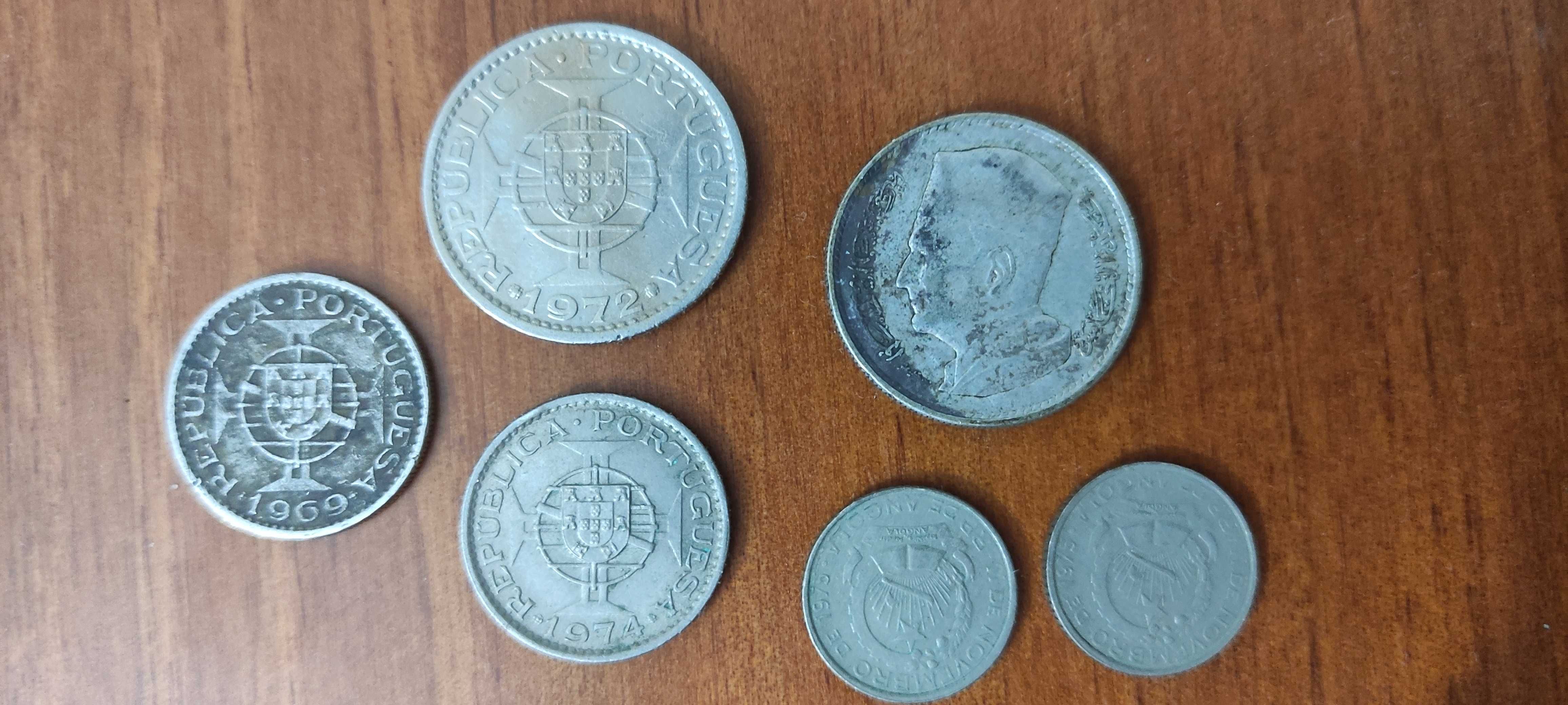 Lote de Moedas (várias)