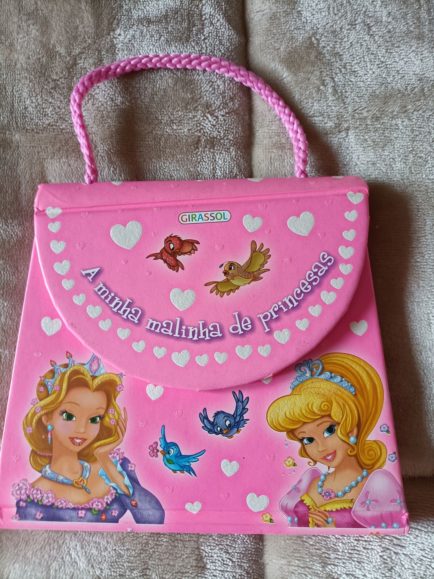 Livro malinha de princesa