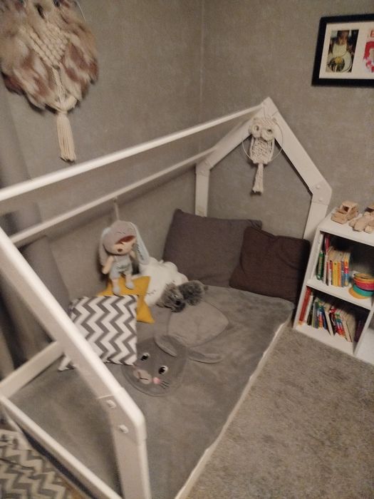 Łóżeczko dziecięce biały domek dla dziewczynki dla chlopca