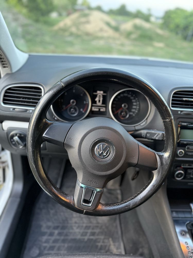 Volkswagen Golf 6 Фольксваген Гольф