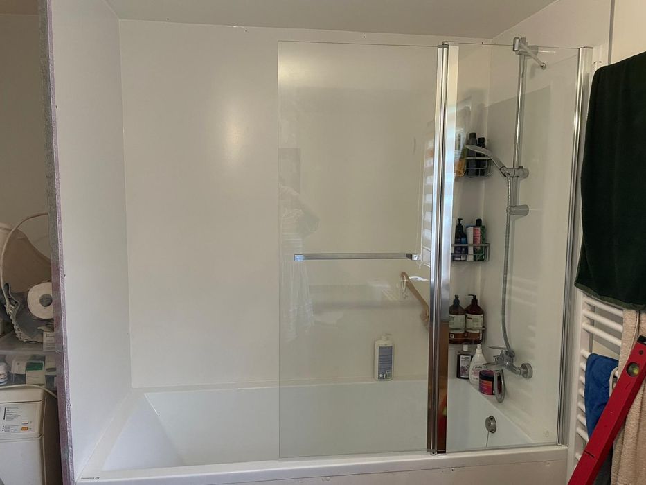 Hydraulika, elektryka, wyburzenia od ręki.