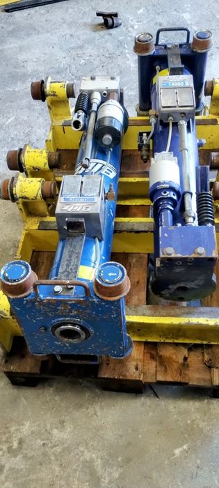 Podnośnik kanałowy osiowy BLITZ 14t hydrauliczny pneumatyczny