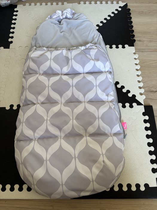 Śpiworek do wózka/gondoli motherhood z wkładką przeciwstrząsową