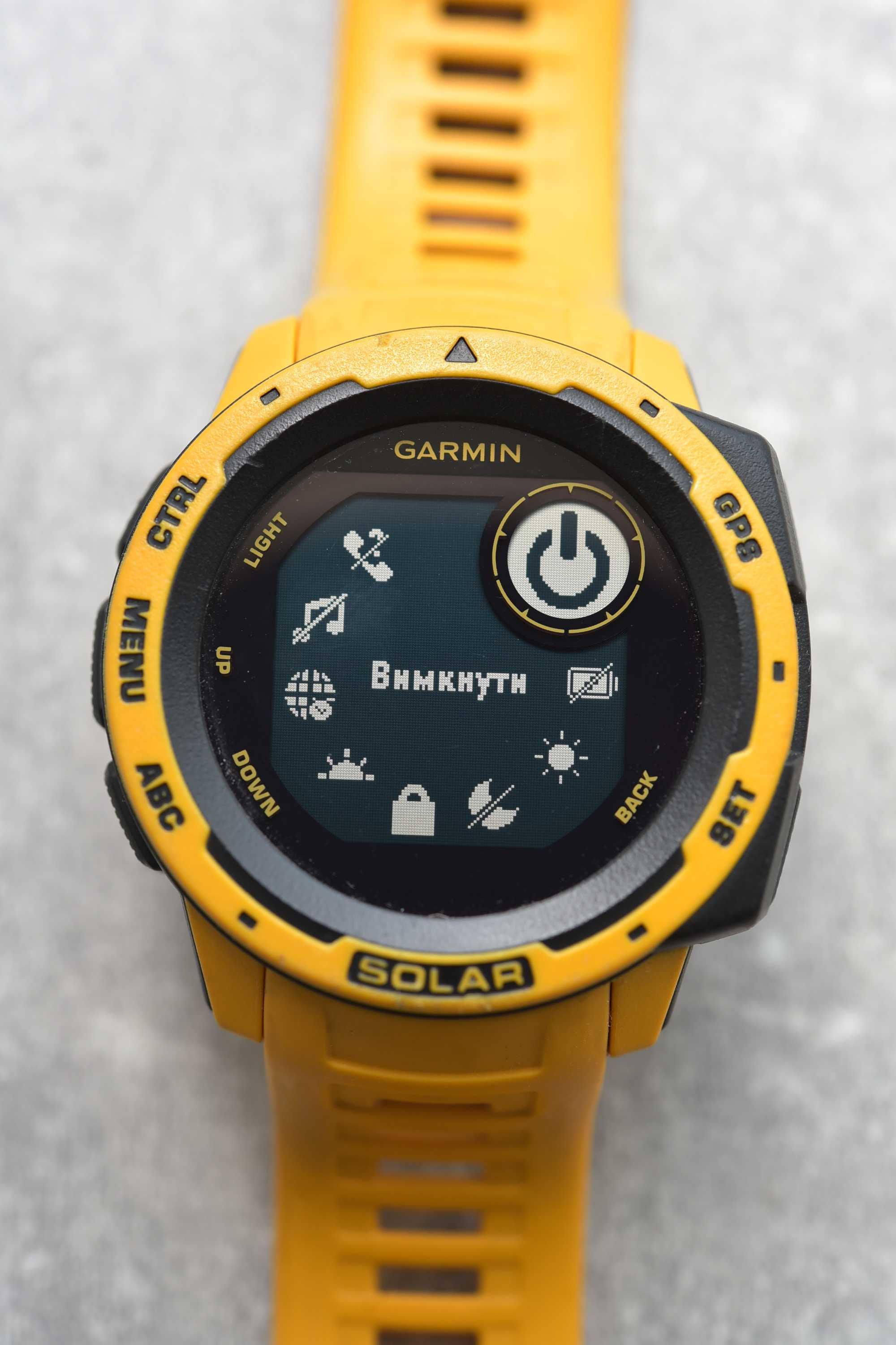 Instinct Solar Garmin yellow гарний стан