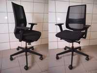 Fotel biurowy obrotowy ergonomiczny Profim Light Up 250S P61PU