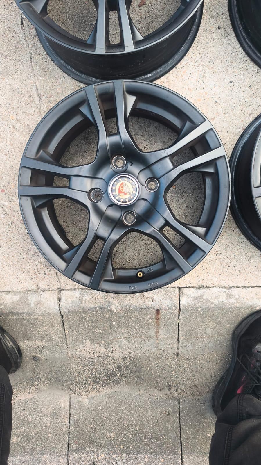 Alufelgi Platin 15" 5x114,3 ET 40