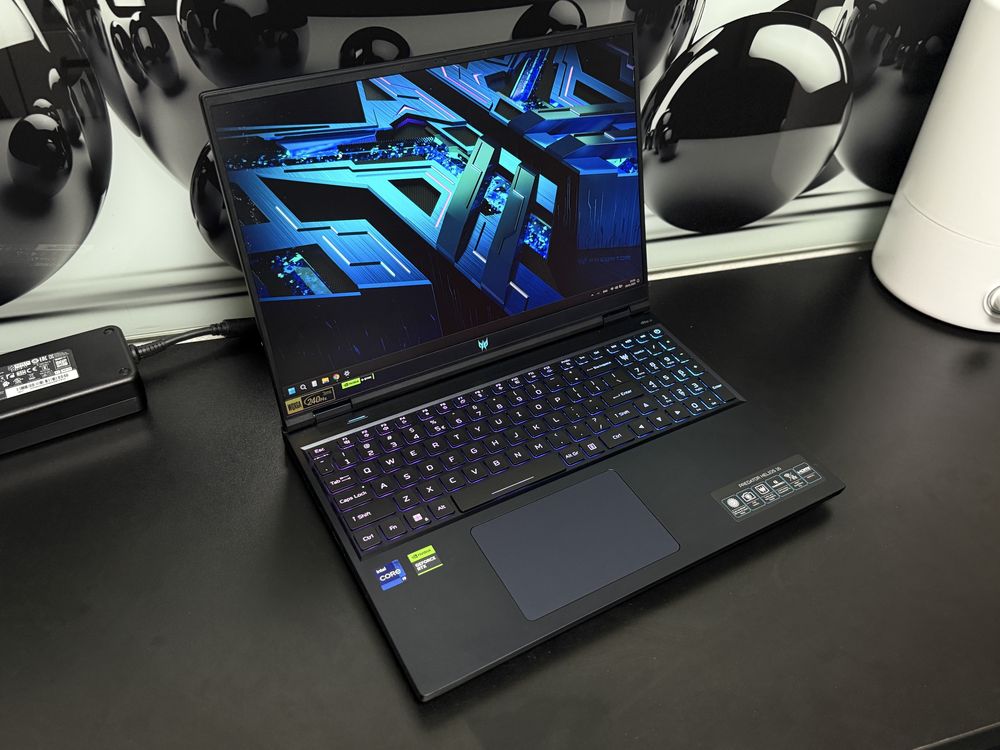 Ноутбук Acer Predator Helios 16 PH16-71-93FR i9-13900HX RTX 4080
