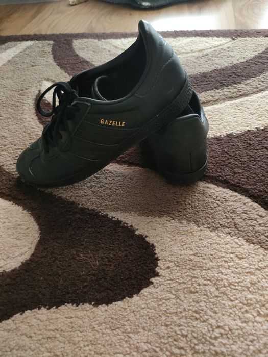 Buty Adidas gazelle skóra 36 2/3