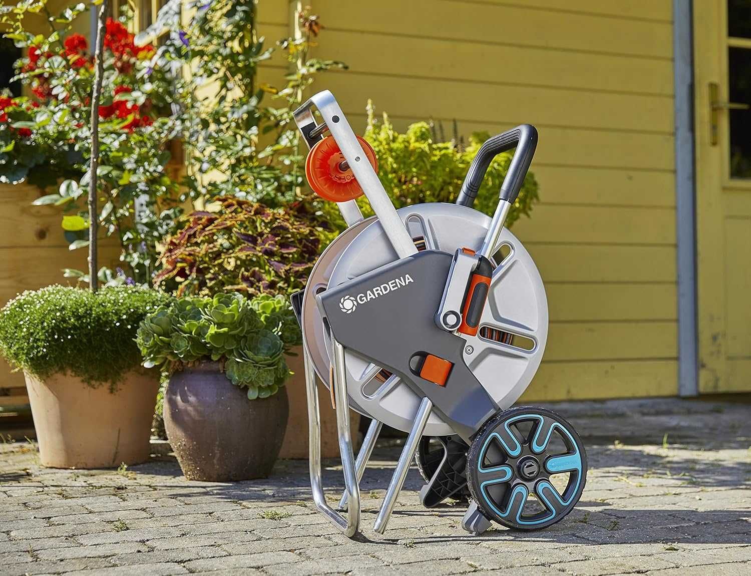 Wózek na wąż Gardena  Metal  GRATIS  25 m węża Flex