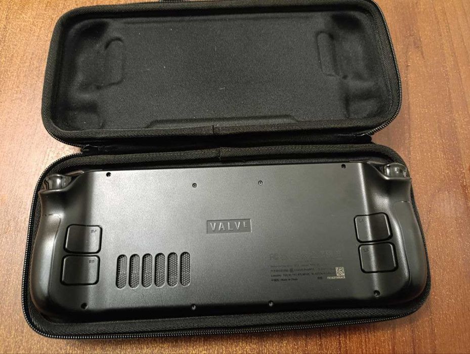 Steam Deck LCD на 1 ТБ