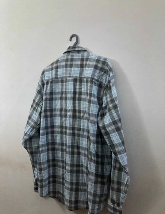 Camisa quadriculada azul, branca e cinzenta CODE Collection Outfitters