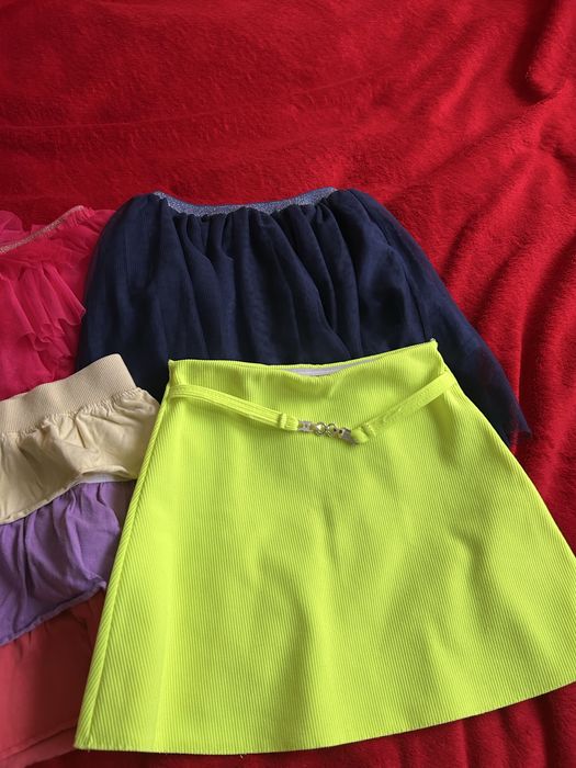 4 spodniczki rozmiar 122