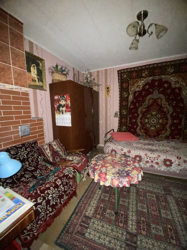 Продам цегляний будинок в Макарові центр
