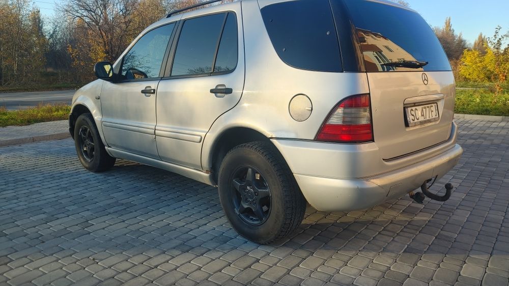 Продам Мерседес ML320